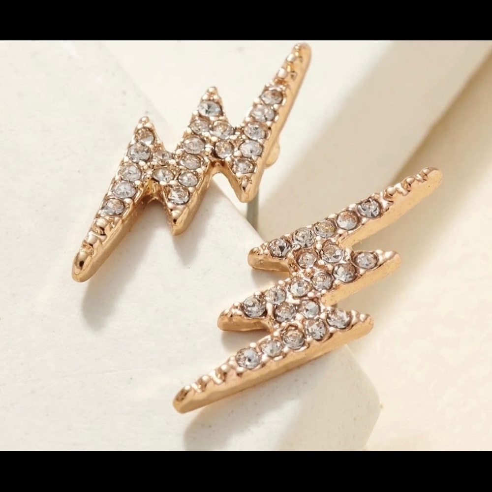 Thunder Bolt earrings (stud)